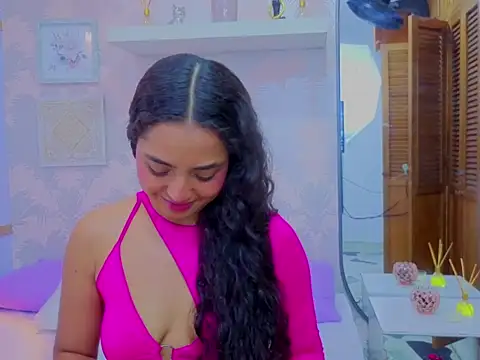 Emma Thompssonn online show from March 2, 12:01 pm