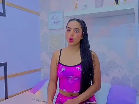 Emma Thompssonn online show from March 3, 11:50 am