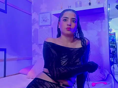 Emma Thompssonn online show from March 7, 11:59 am