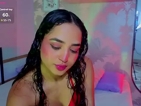 Emma Thompssonn online show from April 9, 12:11 pm