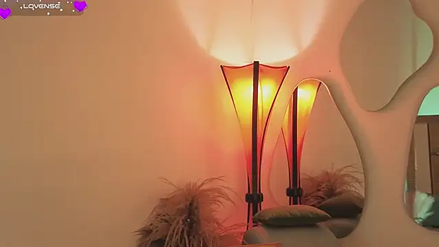 fransheskarossi online show from March 29, 11:56 am