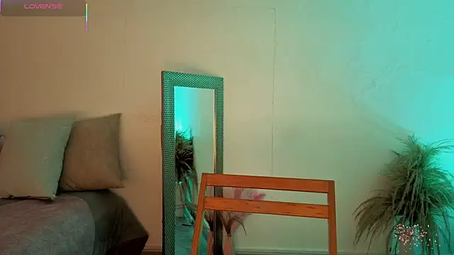 fransheskarossi online show from March 20, 12:17 pm