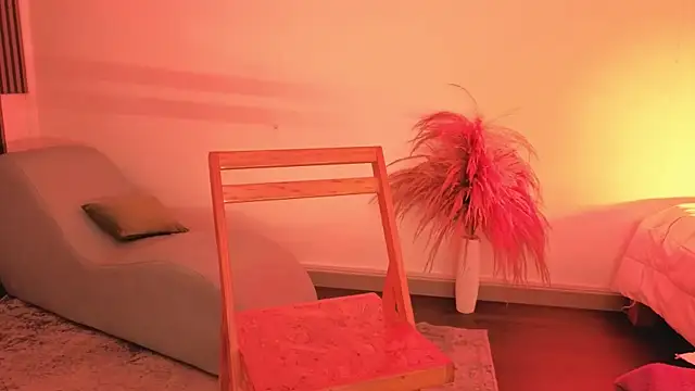 fransheskarossi online show from February 17, 12:24 pm