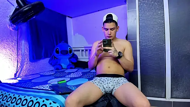 Brown Vincent online show from January 16, 8:40 am