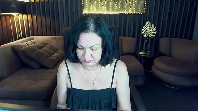 Snapshot of IrissMoon chatting on June 30, 5:46 pm IrissMoon online show from June 30, 5:46 pm