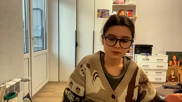 Snapshot of SaintMari chatting on February 8, 12:14 pm SaintMari online show from February 8, 12:14 pm