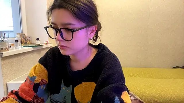 Snapshot of SaintMari chatting on May 29, 2:12 pm SaintMari online show from May 29, 2:12 pm