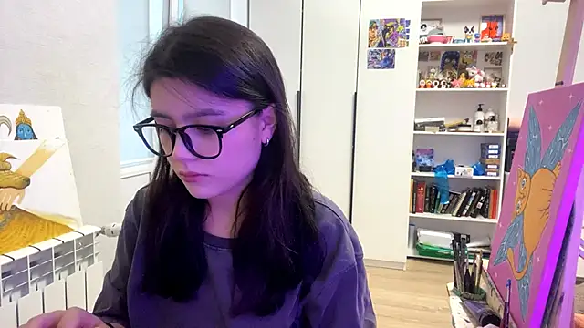 Snapshot of SaintMari chatting on May 11, 12:17 pm SaintMari online show from May 11, 12:17 pm