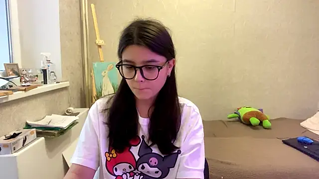 Snapshot of SaintMari chatting on June 12, 2:15 pm SaintMari online show from June 12, 2:15 pm