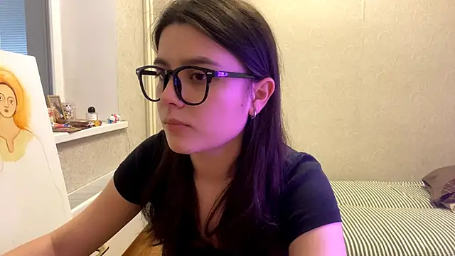 Snapshot of SaintMari chatting on May 23, 12:48 pm SaintMari online show from May 23, 12:48 pm
