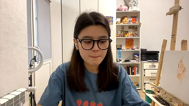 Snapshot of SaintMari chatting on February 15, 12:04 pm SaintMari online show from February 15, 12:04 pm