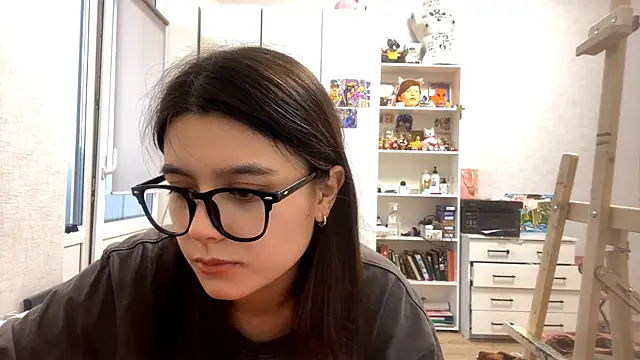 SaintMari online show from April 4, 2:12 pm