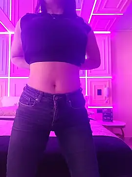 candyxtreox online show from April 14, 3:39 pm