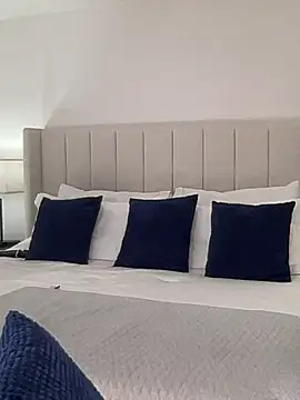 candyxtreox online show from June 1, 8:08 pm