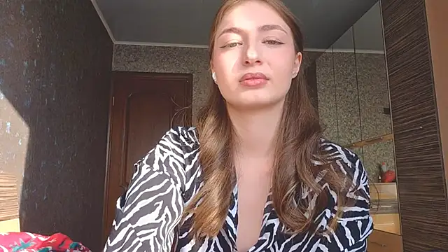 MousyHello online show from January 17, 7:45 am