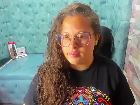 Sarah Boobs  online show from April 15, 3:45 am