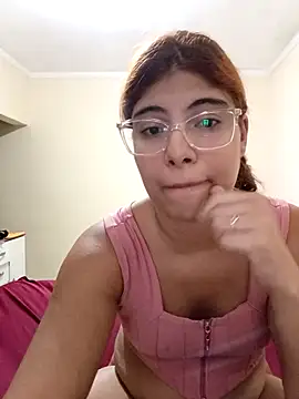 ruivinhaenegao online show from April 21, 9:32 pm