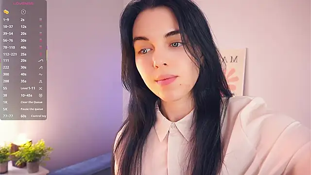 MirnaTellado online show from April 18, 7:00 am