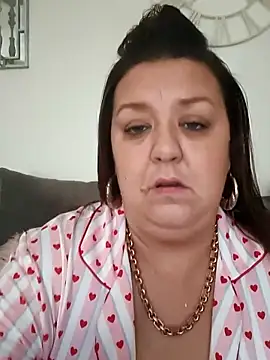 Nova-iswiserx online show from February 21, 10:39 am