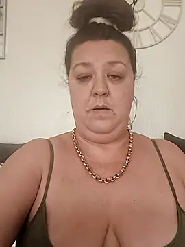 Nova-iswiserx online show from March 3, 1:29 pm