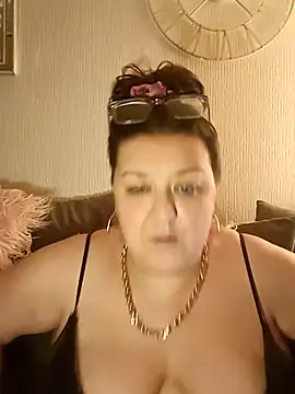 Nova-iswiserx online show from February 25, 8:52 pm