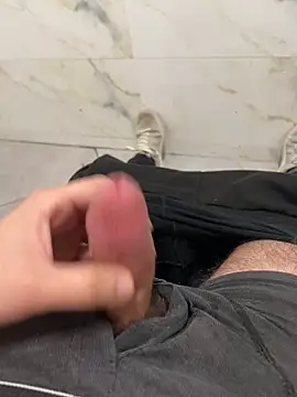 Ilyass heway online show from February 7, 1:41 pm