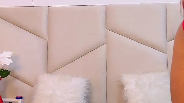 FarinaLyte online show from March 19, 8:20 pm