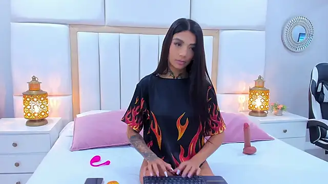 AbannyRogerss online show from April 14, 12:43 pm