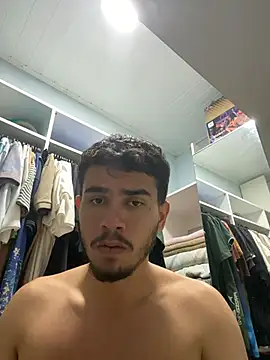 reipromiscuo01 online show from February 7, 11:24 pm