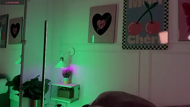 Rosy Sweet online show from March 24, 7:36 pm