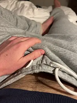 showtimebobby24 online show from January 15, 7:06 pm