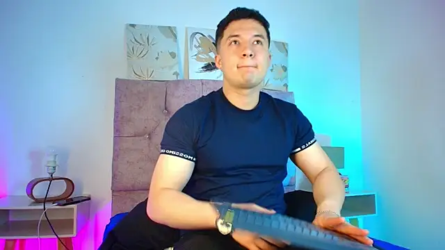 Alexander Connor online show from March 11, 12:10 pm