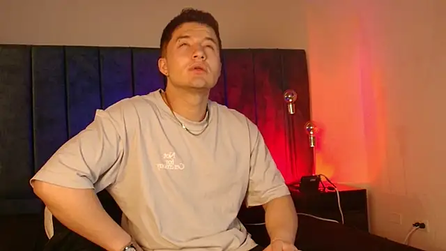 Snapshot of Alexander_Connor chatting on February 26, 11:32 am Alexander Connor online show from February 26, 11:32 am