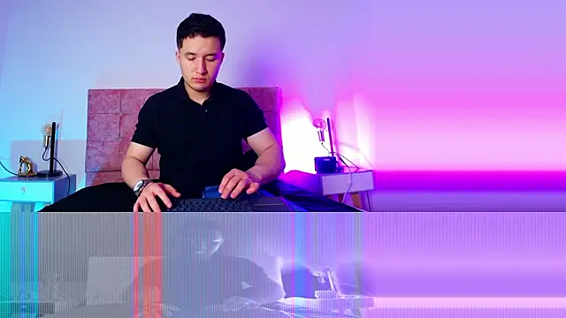 Snapshot of Alexander_Connor chatting on February 10, 12:37 pm Alexander Connor online show from February 10, 12:37 pm