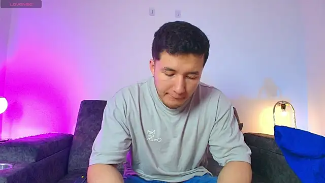 Alexander Connor online show from March 28, 12:06 pm