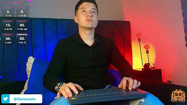 Snapshot of Alexander_Connor chatting on February 24, 9:21 am Alexander Connor online show from February 24, 9:21 am