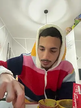 piccolo2002 online show from March 6, 4:02 pm