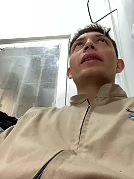 santiObrero online show from January 16, 3:16 pm