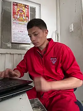 santiObrero online show from February 23, 3:56 pm