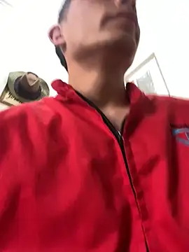 santiObrero online show from February 25, 3:34 pm