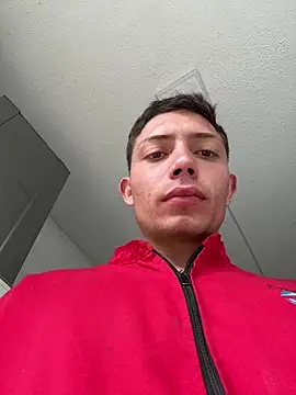 santiObrero online show from March 31, 3:36 pm