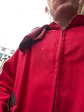 santiObrero online show from February 3, 4:56 pm