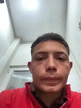 santiObrero online show from March 6, 3:29 pm