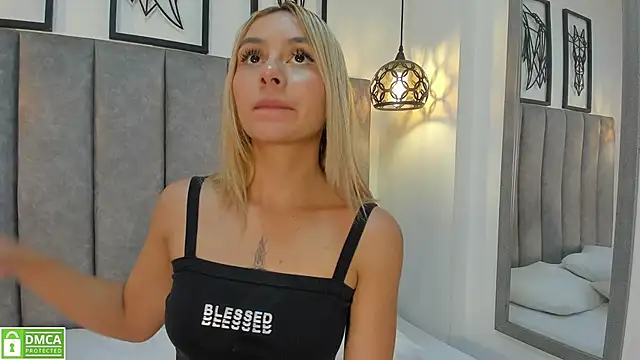 Zamahara Rodriguez online show from February 20, 7:05 pm