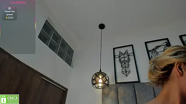 Zamahara Rodriguez online show from February 23, 7:25 pm