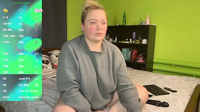 LisaWiliams online show from February 7, 5:10 pm