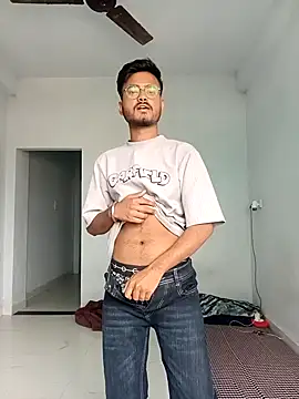 sdgjjkkmm online show from March 30, 6:48 am