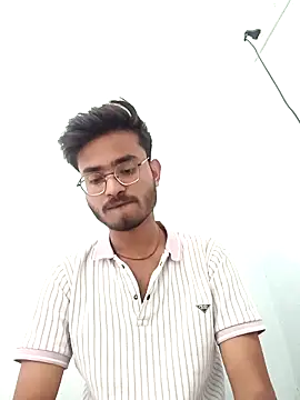 sdgjjkkmm online show from March 12, 6:06 am