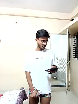 Snapshot of sdgjjkkmm chatting on April 25, 8:39 pm sdgjjkkmm online show from April 25, 8:39 pm