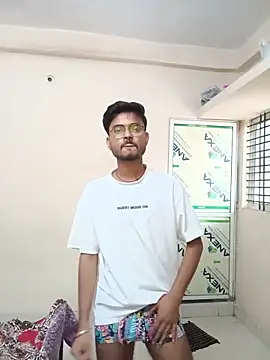 sdgjjkkmm online show from June 30, 9:20 am